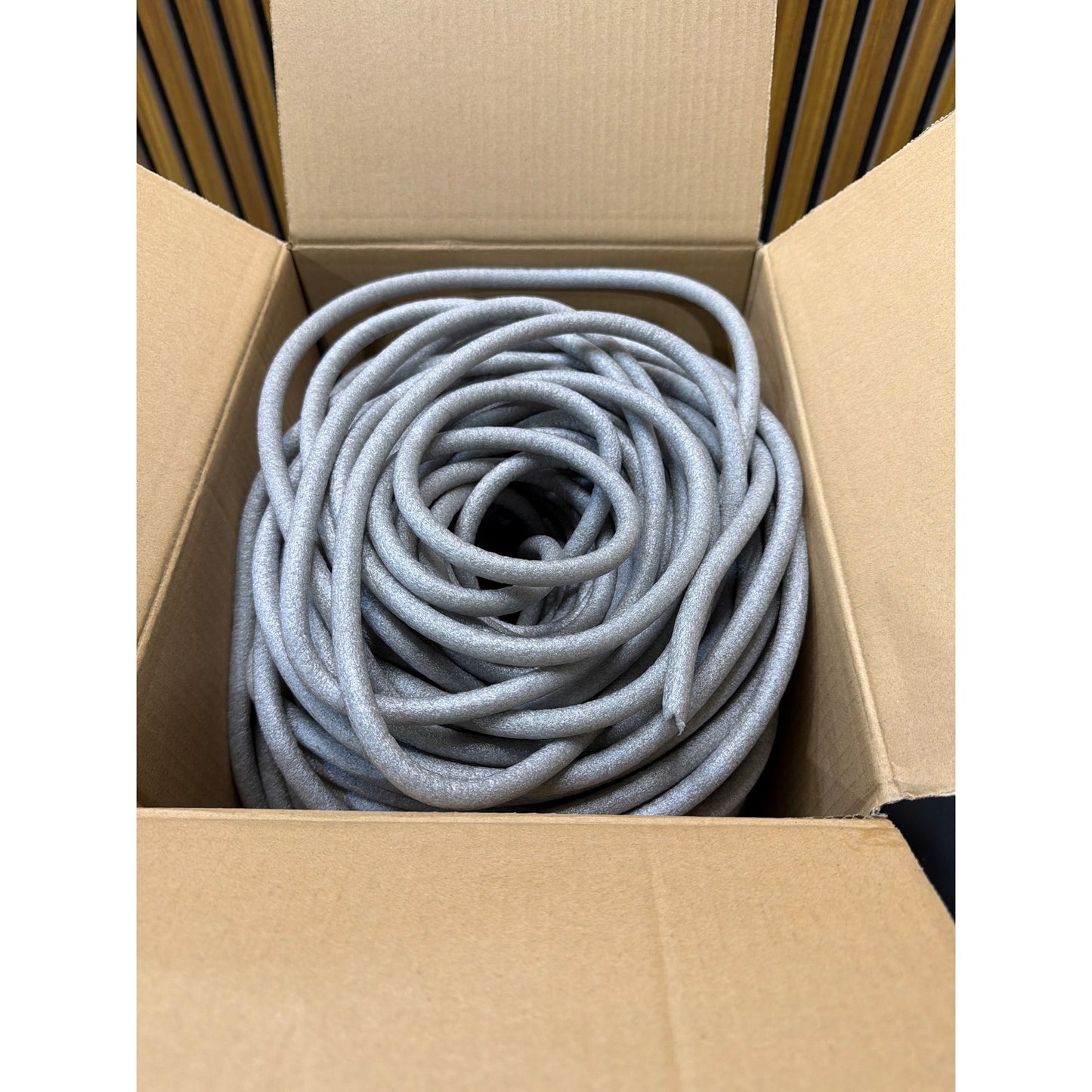 Frost King moisture repellent poly foam backer rod. 3/8in diameter 350ft long.