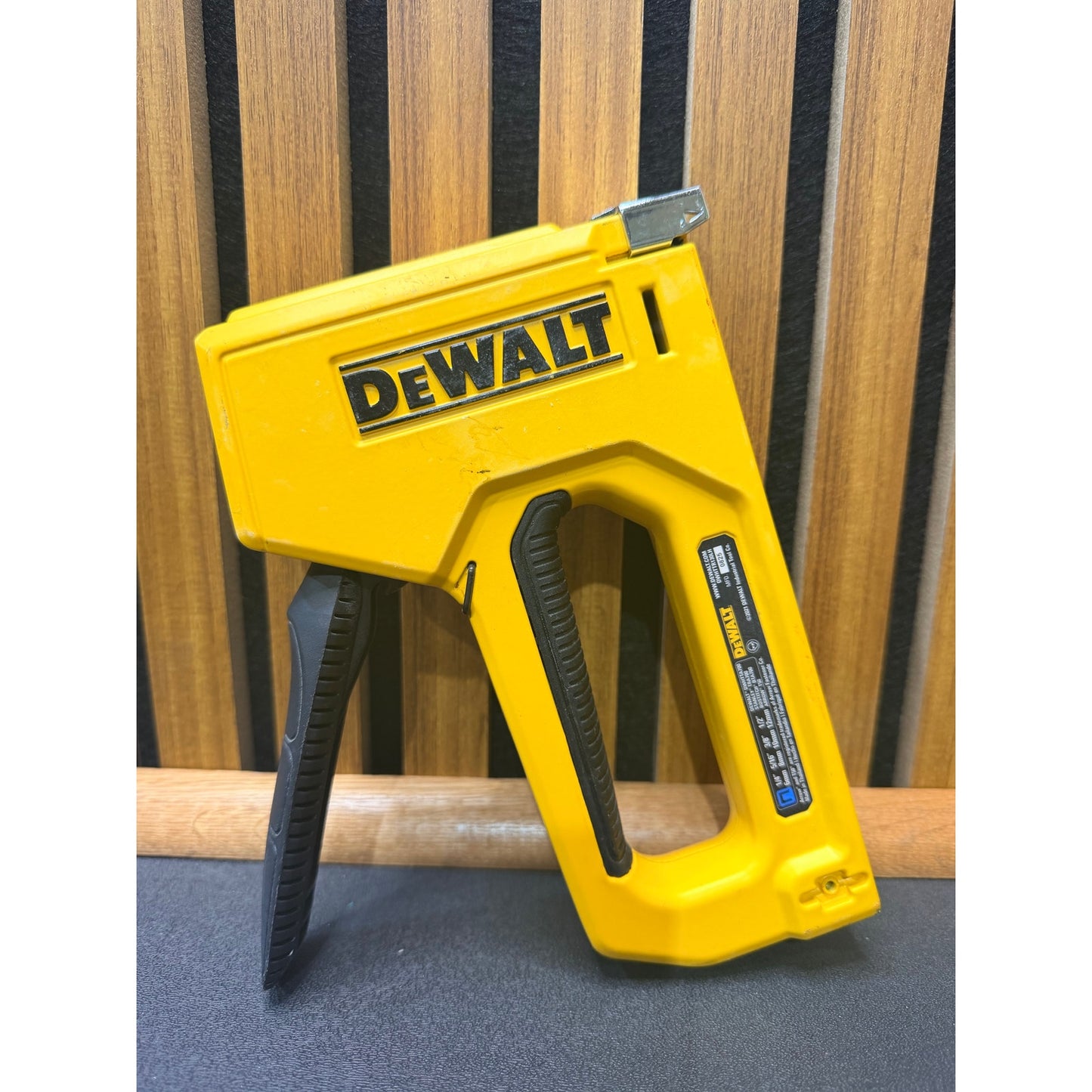 DEWALT Heavy Duty Compact Staple Gun Used Good