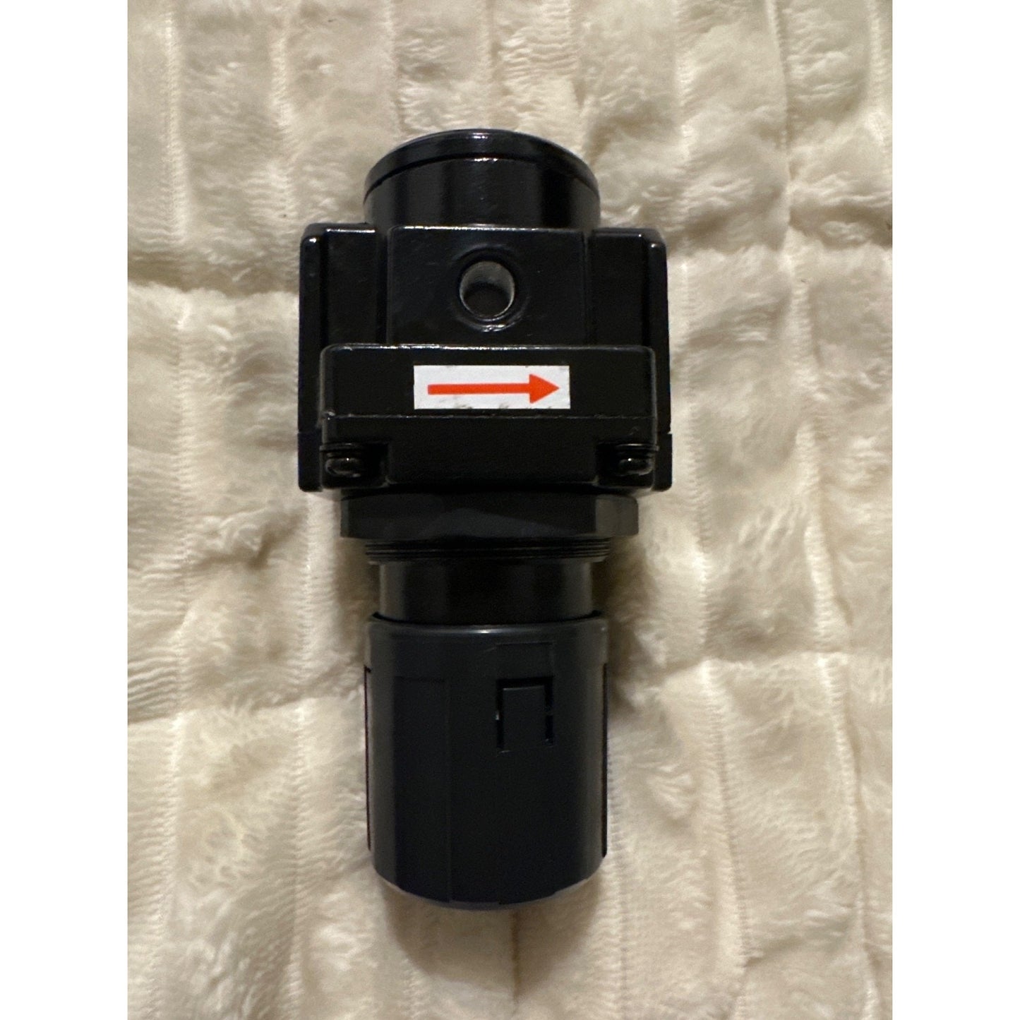 Husky 3/8 In. Air Regulator Push-To-Lock Adjustment High PSI