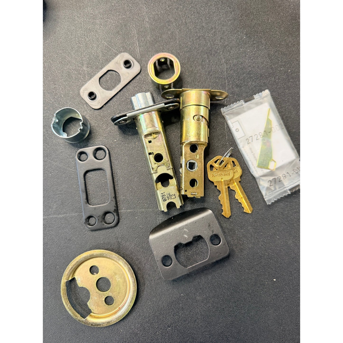 Kwikset Pismo Matte Black Knob Deadbolt Combo As Is