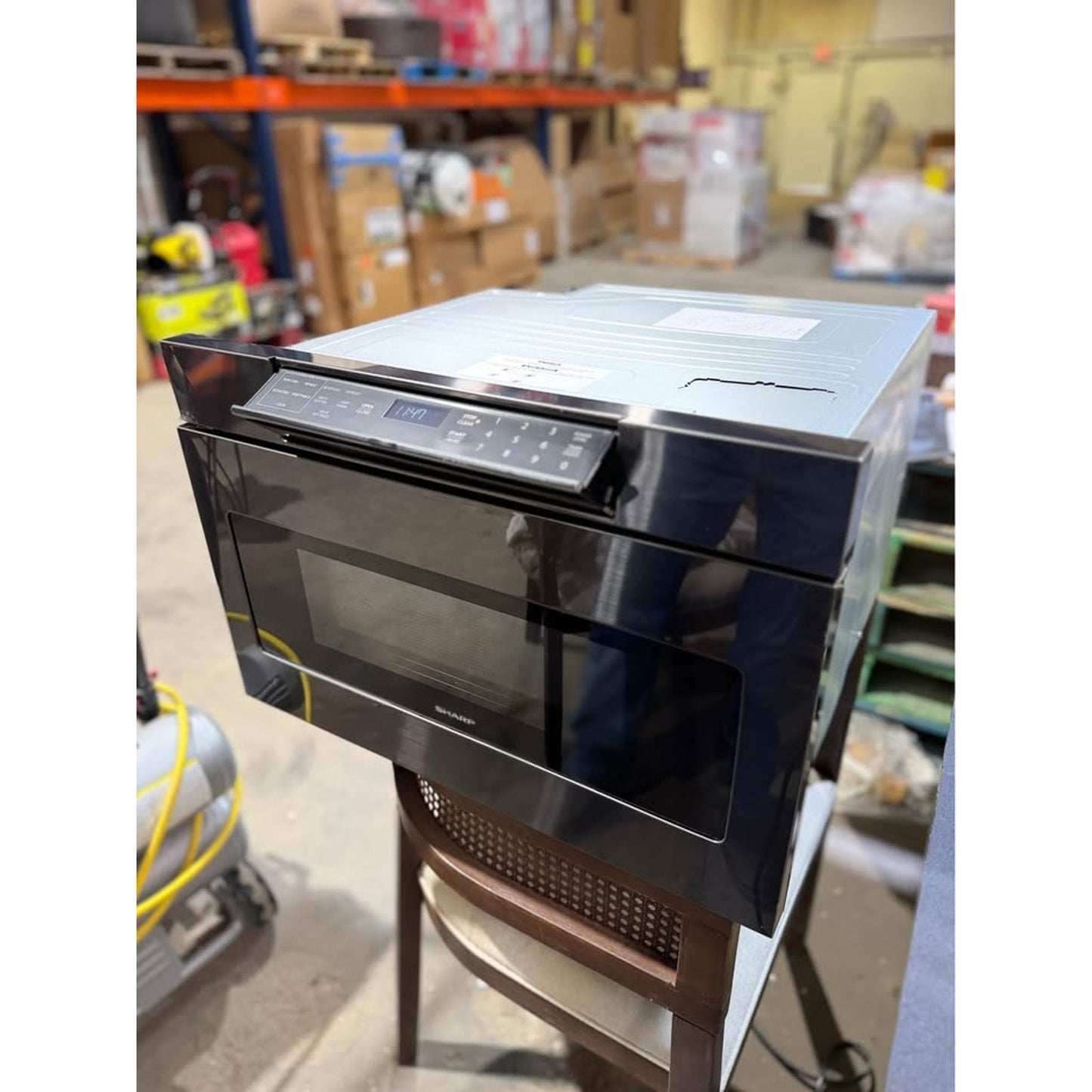 Sharp 24” Black Stainless Microwave Drawer 1.2 cu ft (SMD2470AH) NEW – Small Dent