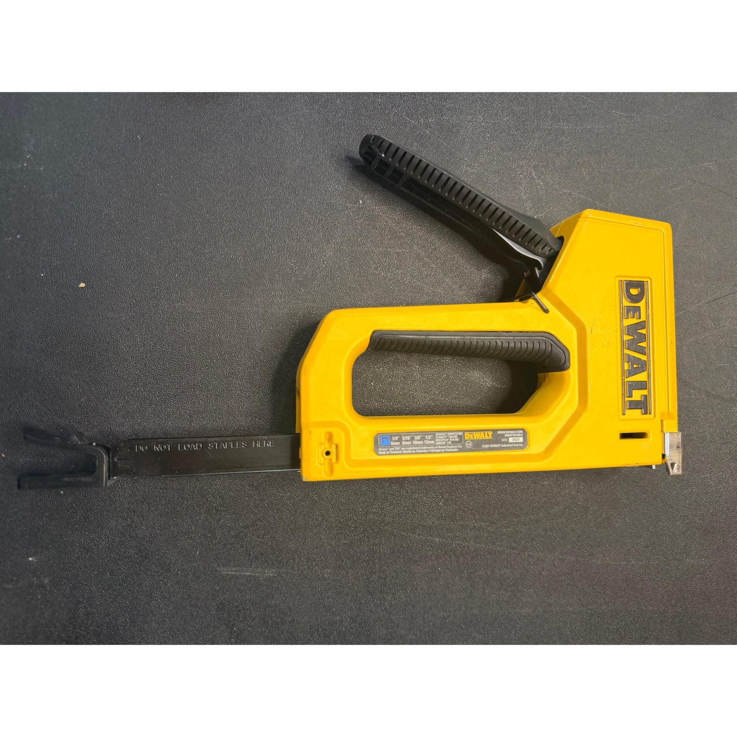DEWALT Heavy Duty Compact Staple Gun Used Good