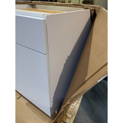 Hampton Bay Edgeley 30” Base Kitchen Cabinet (B30-EDWH) White Slab, Soft-Close, Assembled BRAND NEW