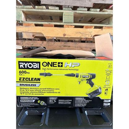 RYOBI 18-Volt 600 PSI Pressure Washer w/ 4.0Ah Bat