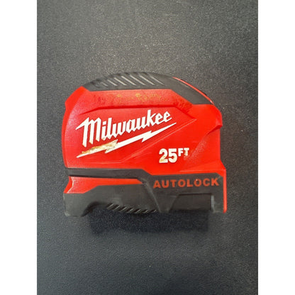 Milwaukee 25-Ft Autolock Tape Measure Heavy-Duty Red/Black Durable Design