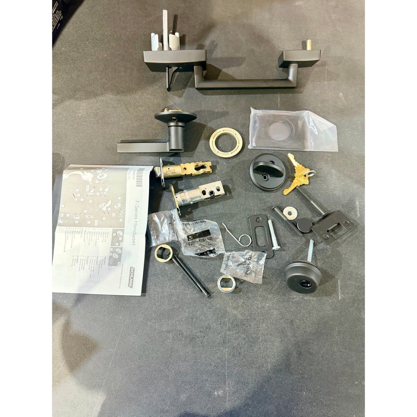 Schlage Century Handleset Latitude Lever Matte Black New