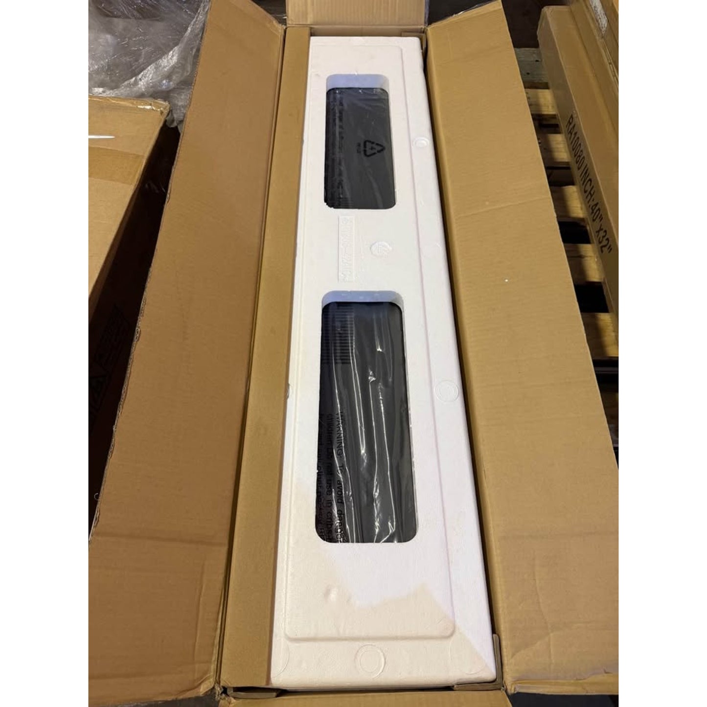 Classic Flame 42” Infrared Electric Fireplace Insert Ventless w Safer Plug (42II042FGT) NEW