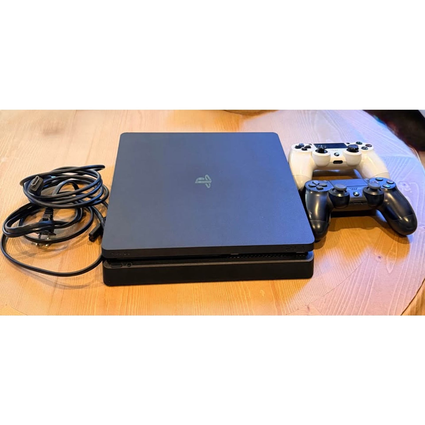 PS4 slim bundle