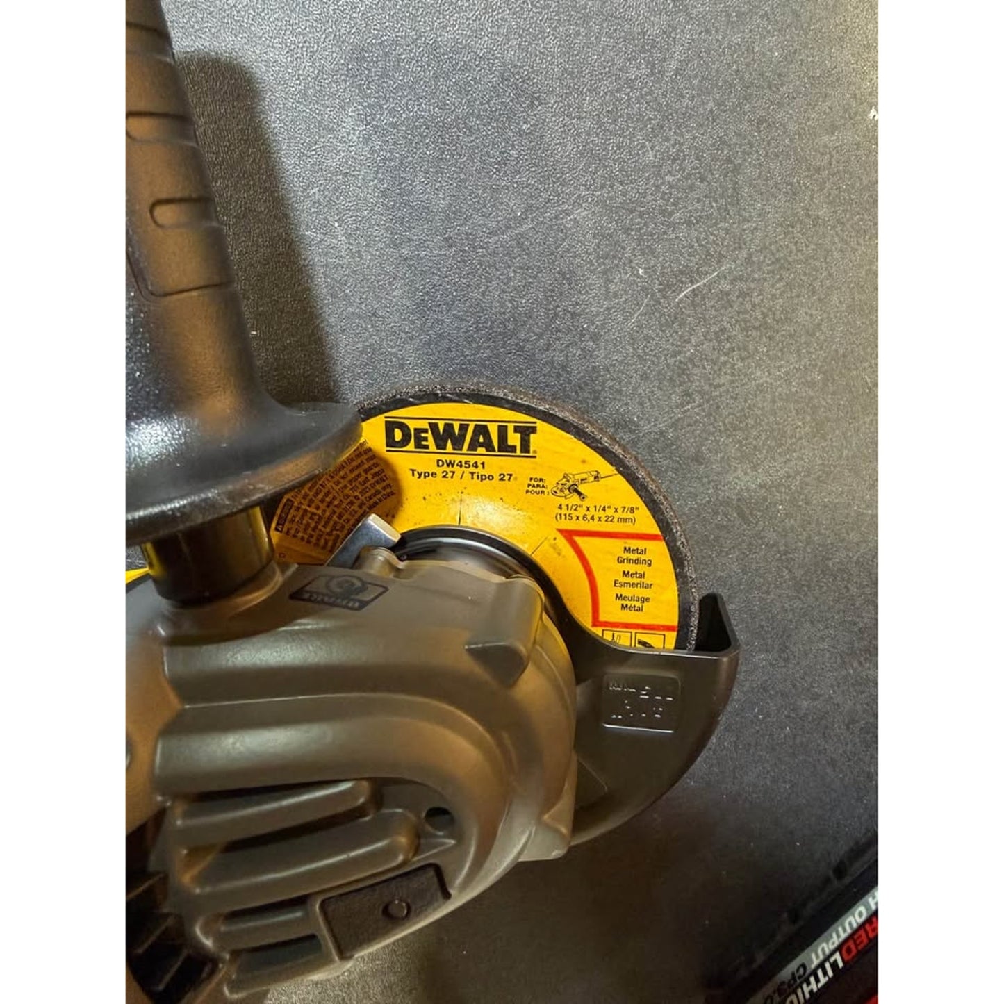 DEWALT FLEXVOLT 60V MAX 4-1/2 to 6 in Brushless Angle Grinder Tool Only New