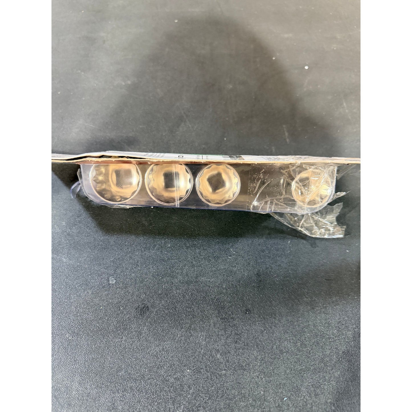 Husky 1/2 in Drive SAE Large Socket Set Open Box Missing 1-3/16 Socket