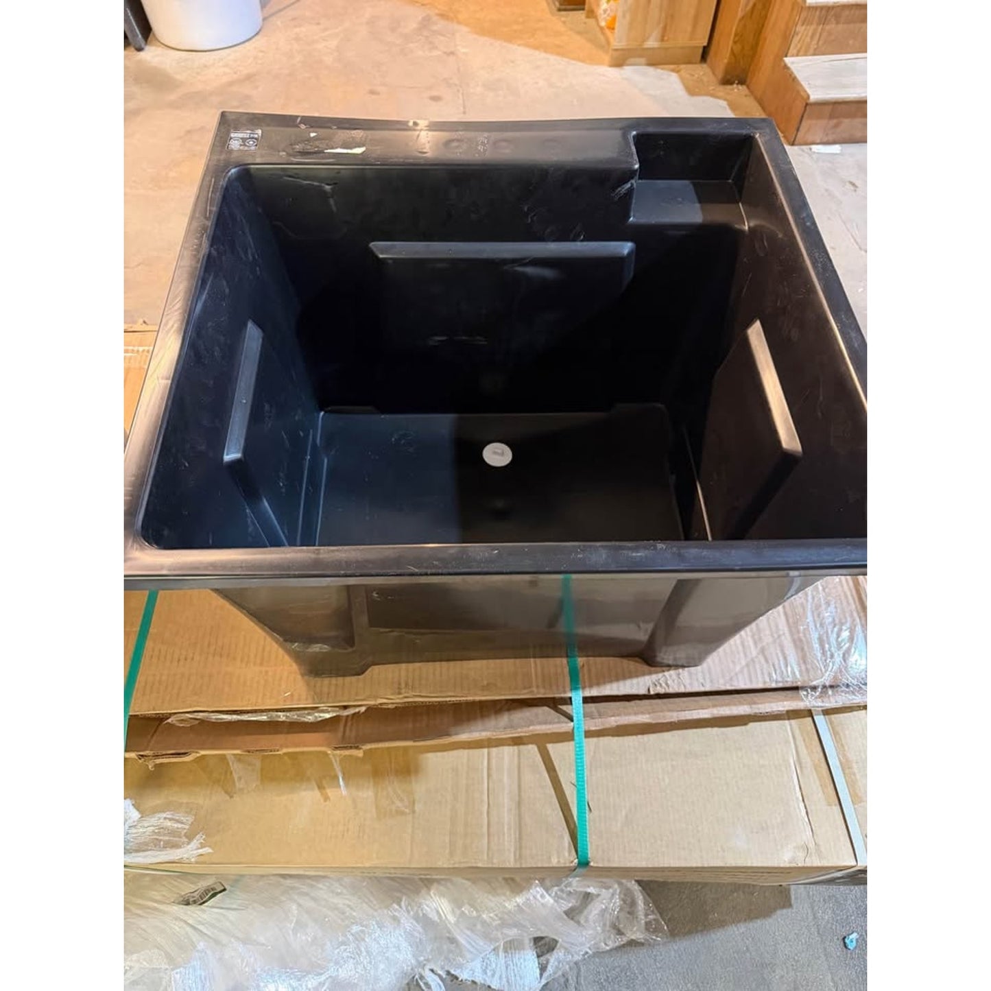 RUGGED TUB 24x22 Black Utility/Laundry Sink Tub (B24B-1) – TUB ONLY + DRAIN PLUG – NEW