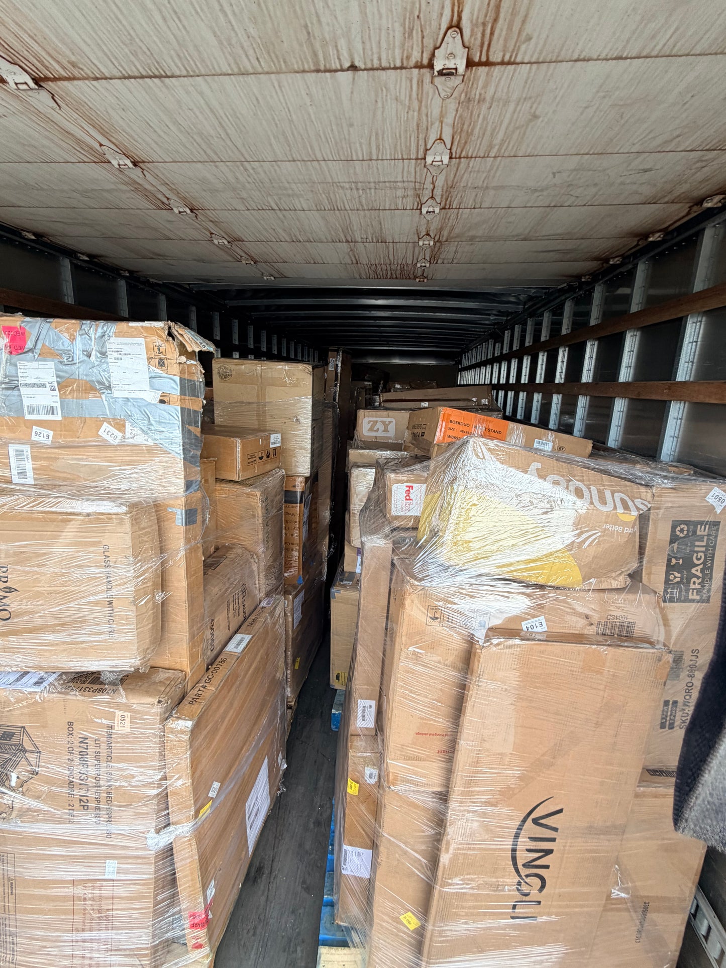 Wayfair Furniture Truckload - 24 Pallets