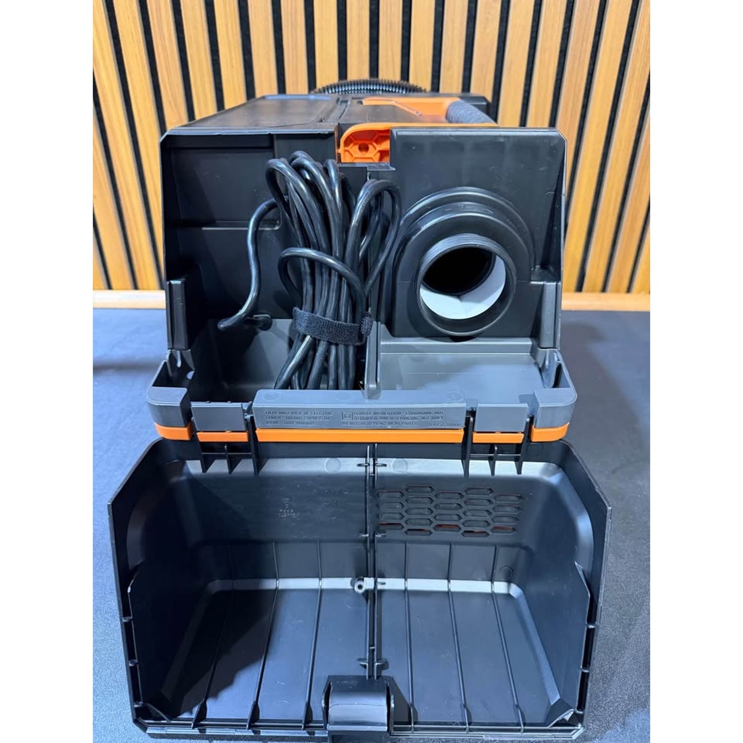 RIDGID 3 Gallon 5.0 Peak HP NXT Wet Dry Shop Vacuum Used Like New