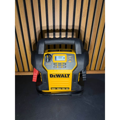 DEWALT 1600 Peak Amp Jump Starter w/ Digital Compressor & USB Used Like New