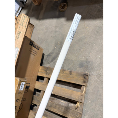Hampton Bay Avondale Leyton Antique White Scribe Moulding 90 in Cabinet Trim New