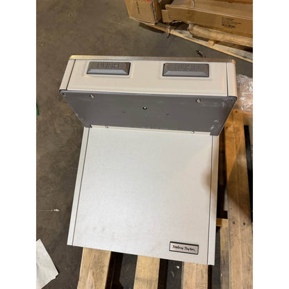 Halsey Taylor HAC8BLPV-NF Bi-Level Refrigerated Drinking Fountain (ADA) – Used