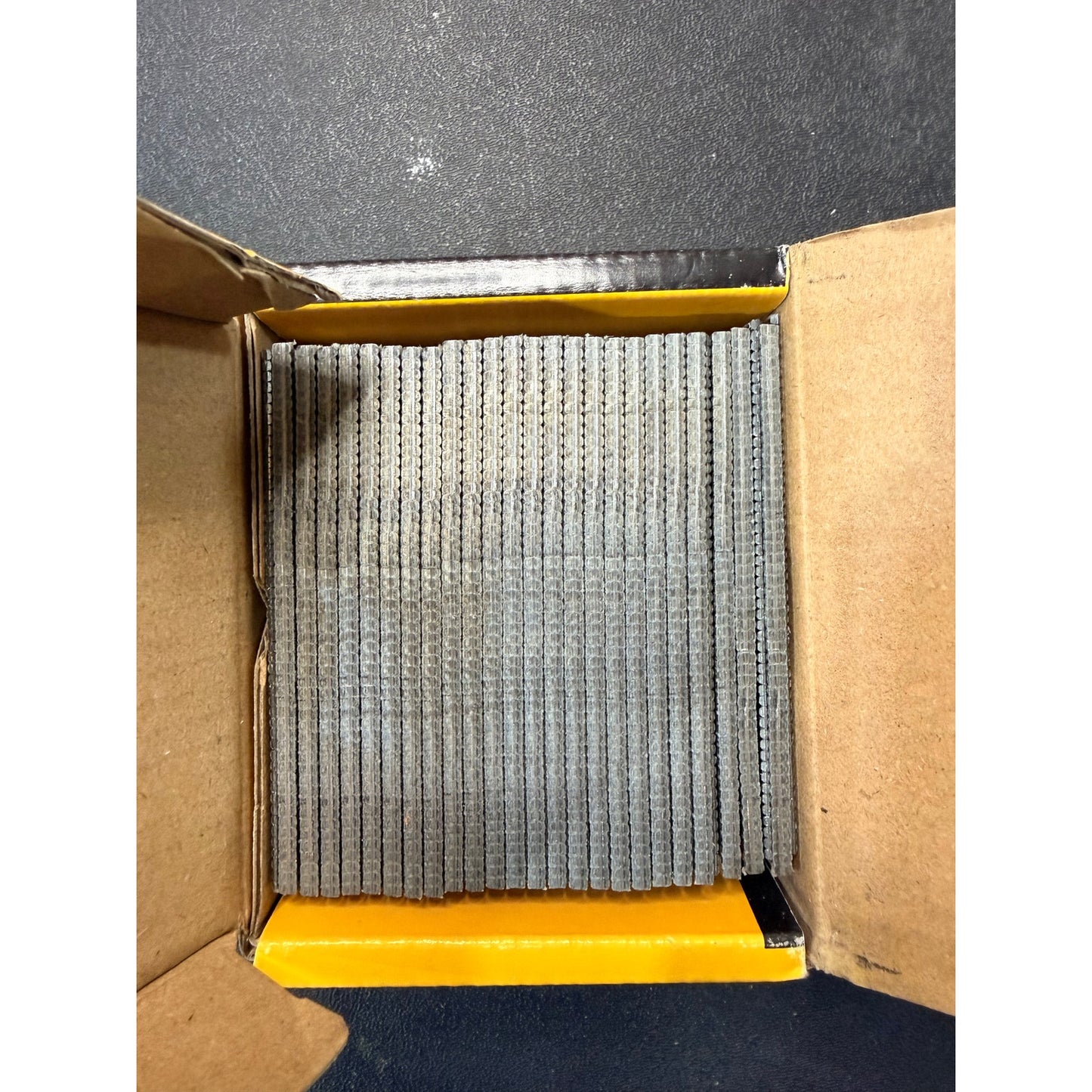 DEWALT 1.5 in 16 Gauge Straight Nails Open Box