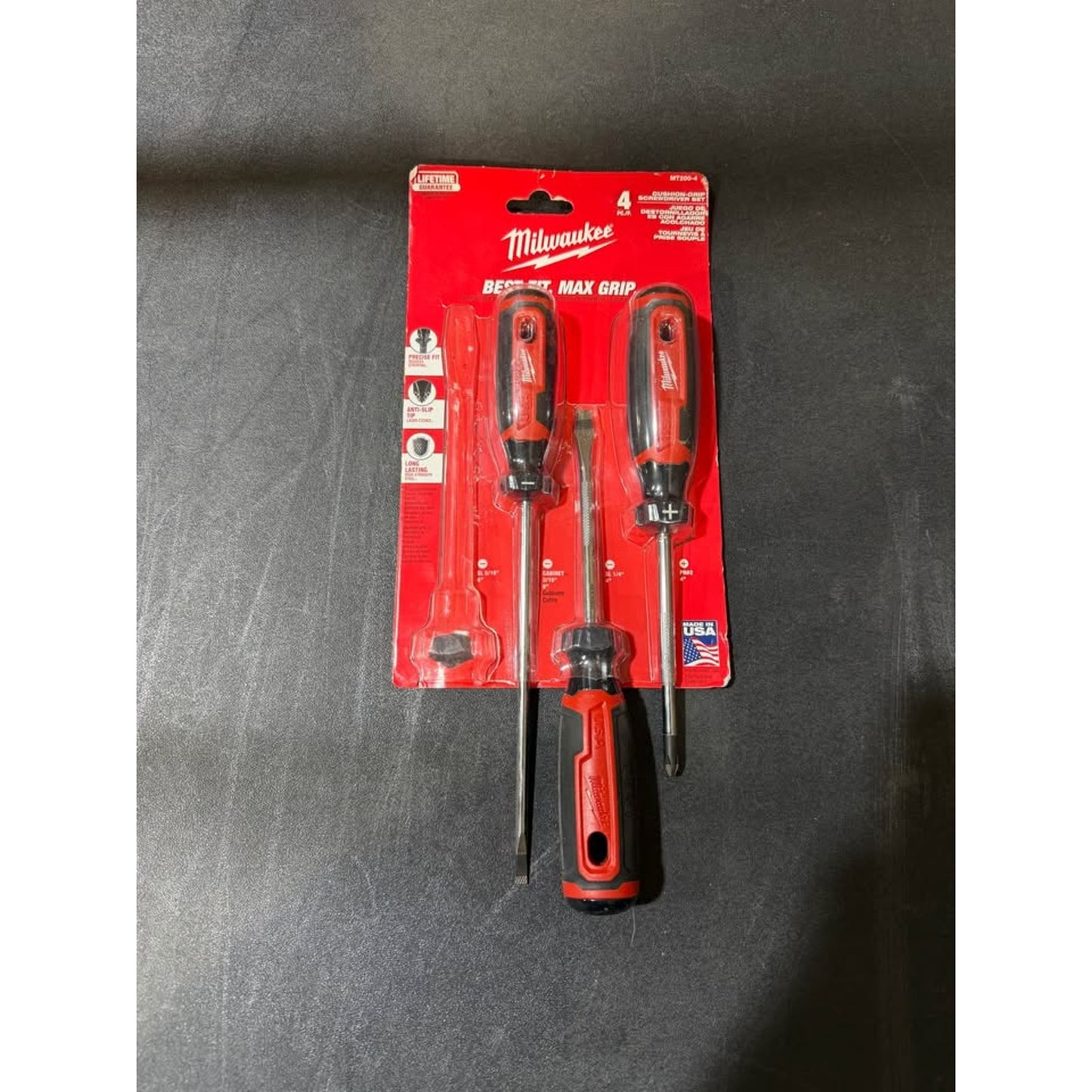 Milwaukee 4-Piece Multi-Bit Screwdriver Set Cushion Grip New Missing 5/16 Flathead